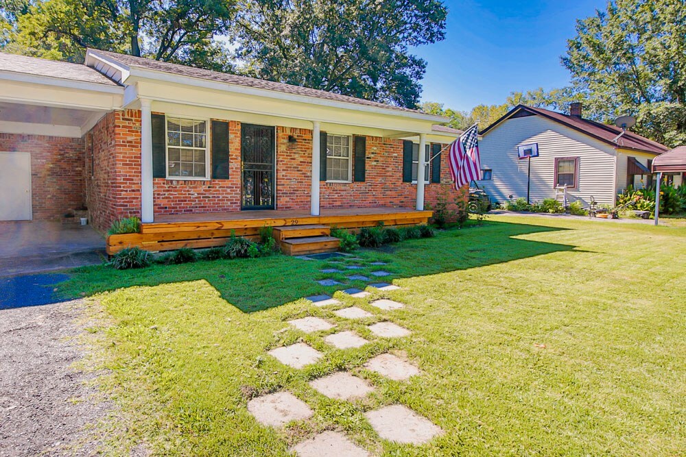 Property Photo:  29 Jackson Street  AR 72395 