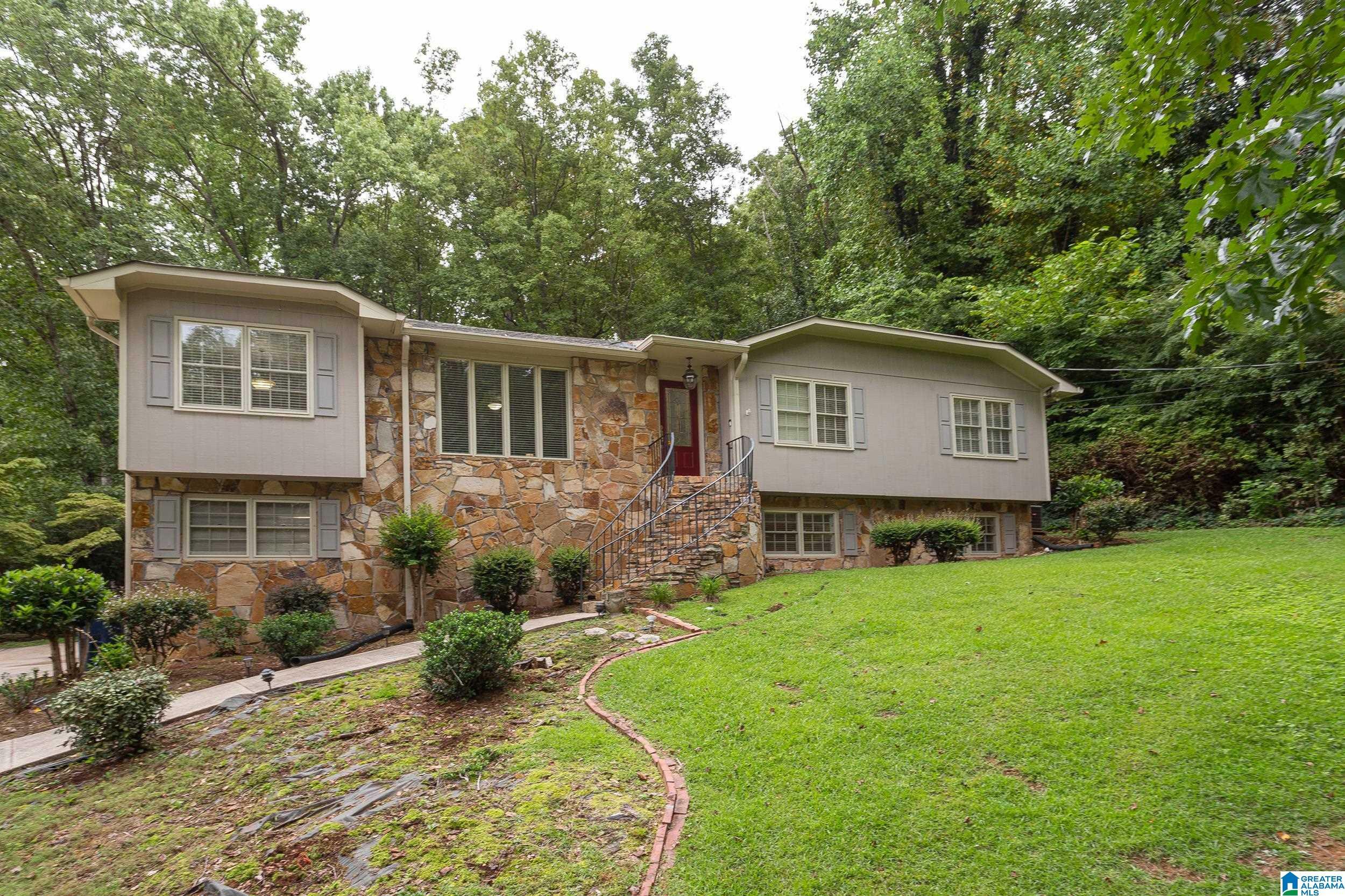 307 Shamrock Road  Anniston AL 36207 photo