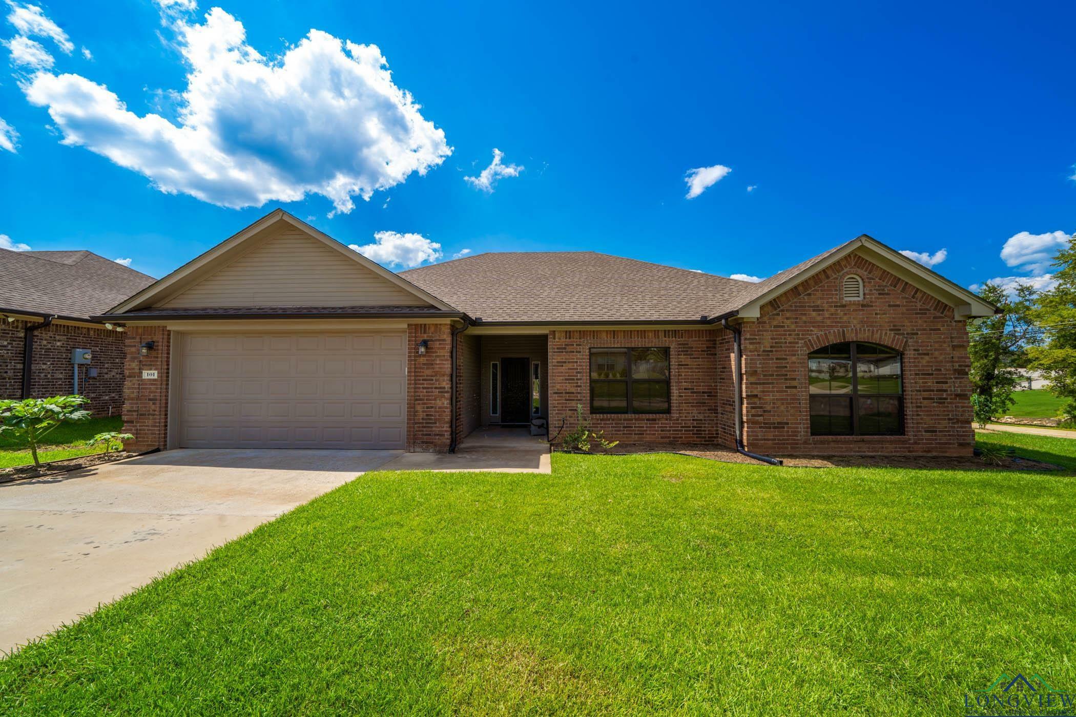 Property Photo:  101 Brookway Ln.  TX 75604-9828 