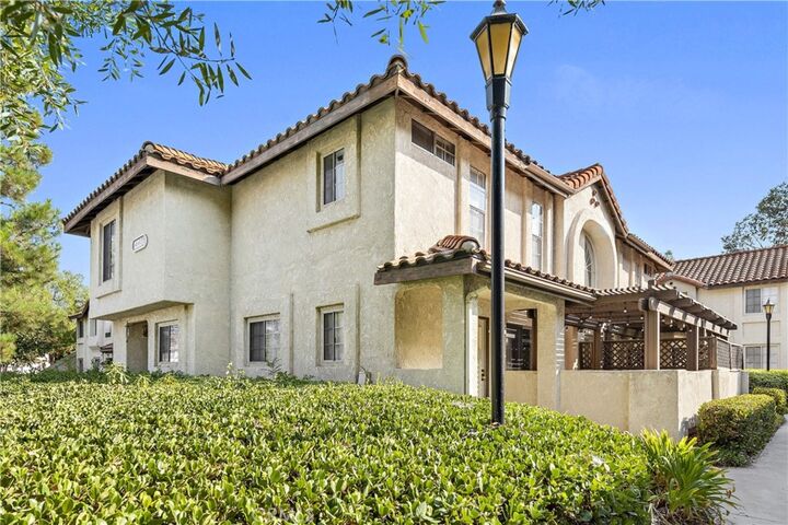 Property Photo:  23286 La Mar D  CA 92691 