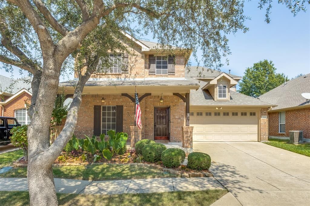 Property Photo: 7912 Riverwalk Trail TX 75070