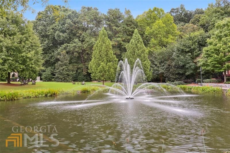 Property Photo:  100 Riversgate Drive 51  GA 30339 