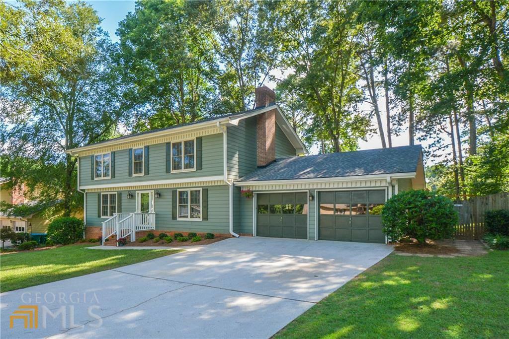 Property Photo: 1447 Hickory Drive SW GA 30047