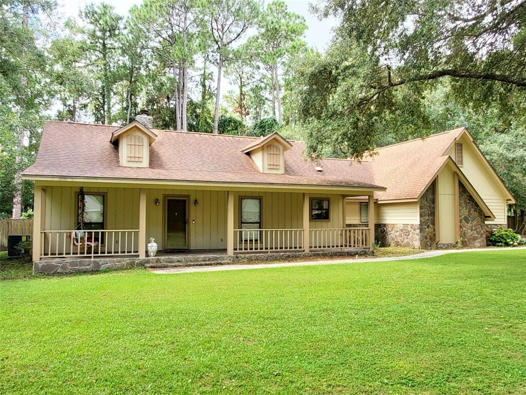 Property Photo:  102 Yellow Bluff Trace  GA 31558 