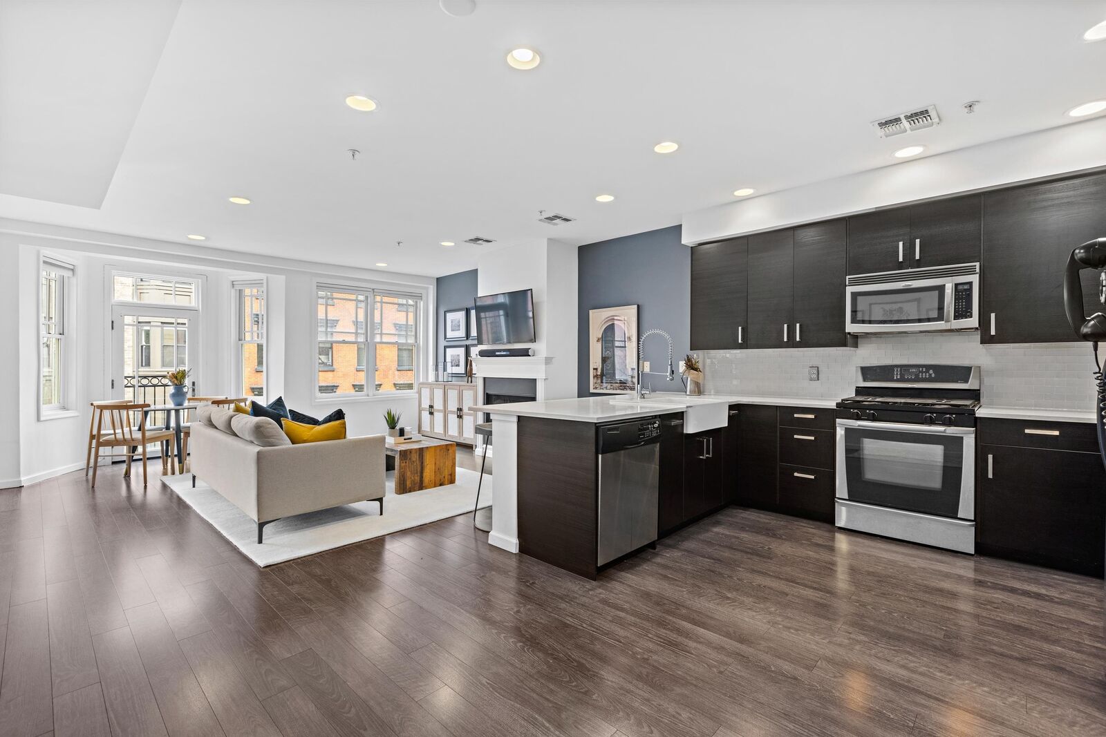 Property Photo:  302 1st St 3  NJ 07030 