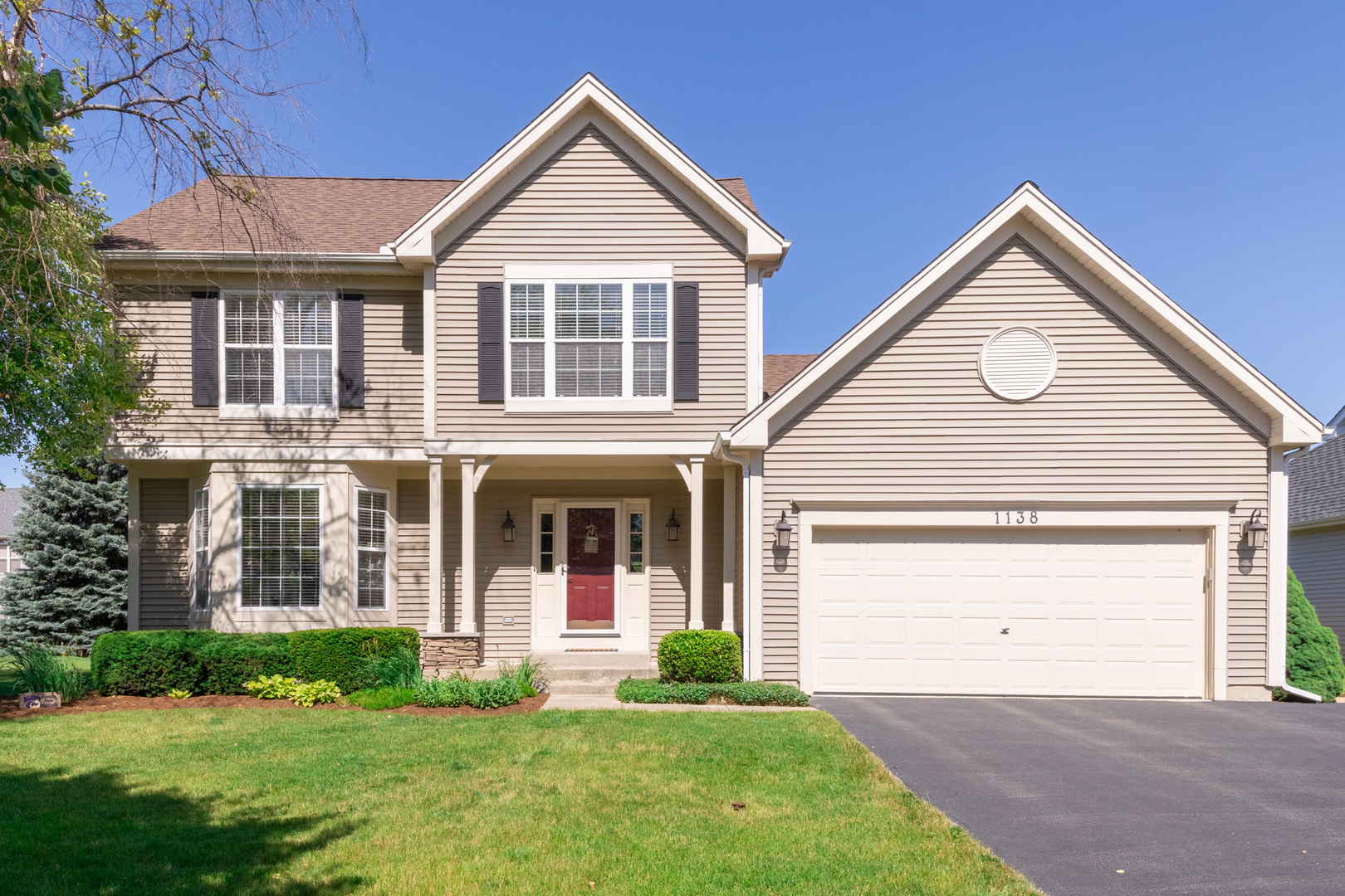 Property Photo:  1138 Red Clover Drive  IL 60564 