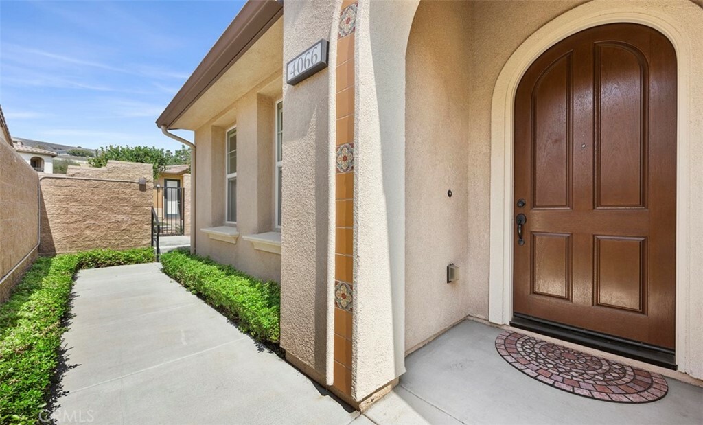 Property Photo: 4066 Villa Quintana CA 92886
