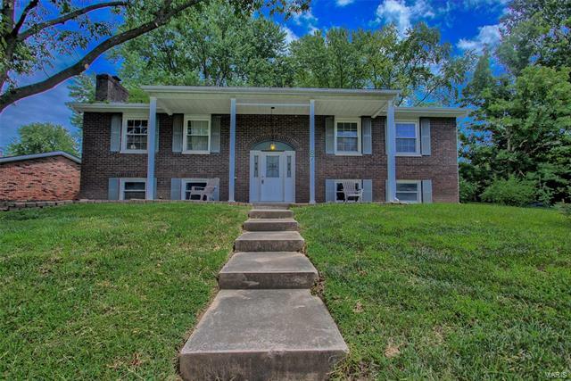 Property Photo: 87 Glendale Drive IL 62034