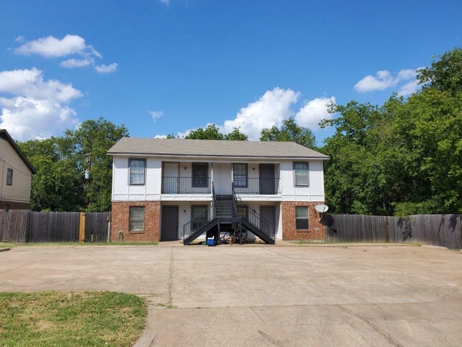 Property Photo:  600 Race Street D  TX 76036 