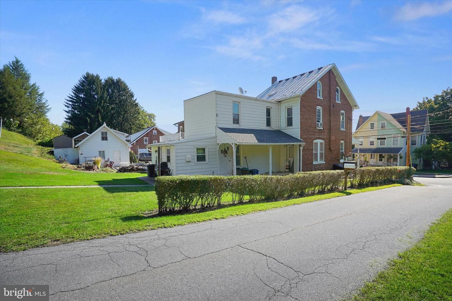 Property Photo: 341 W Main Street PA 19533