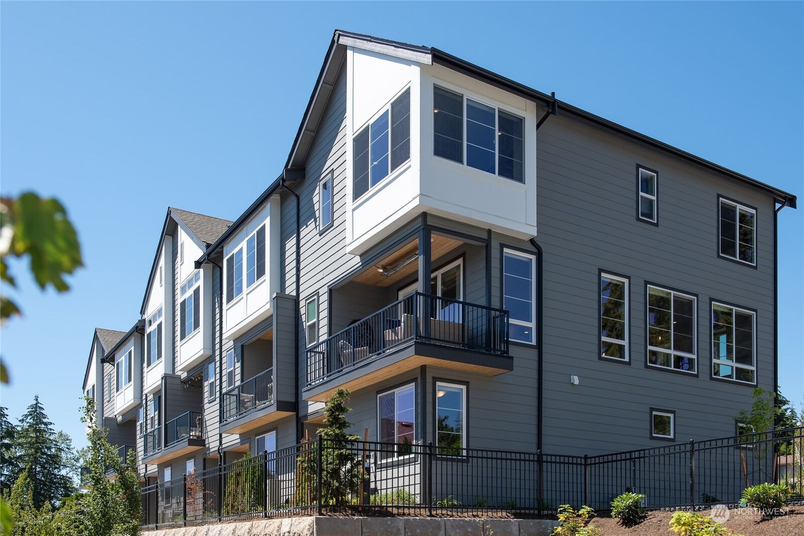 Property Photo:  18875 67th Drive NE 2  WA 98028 