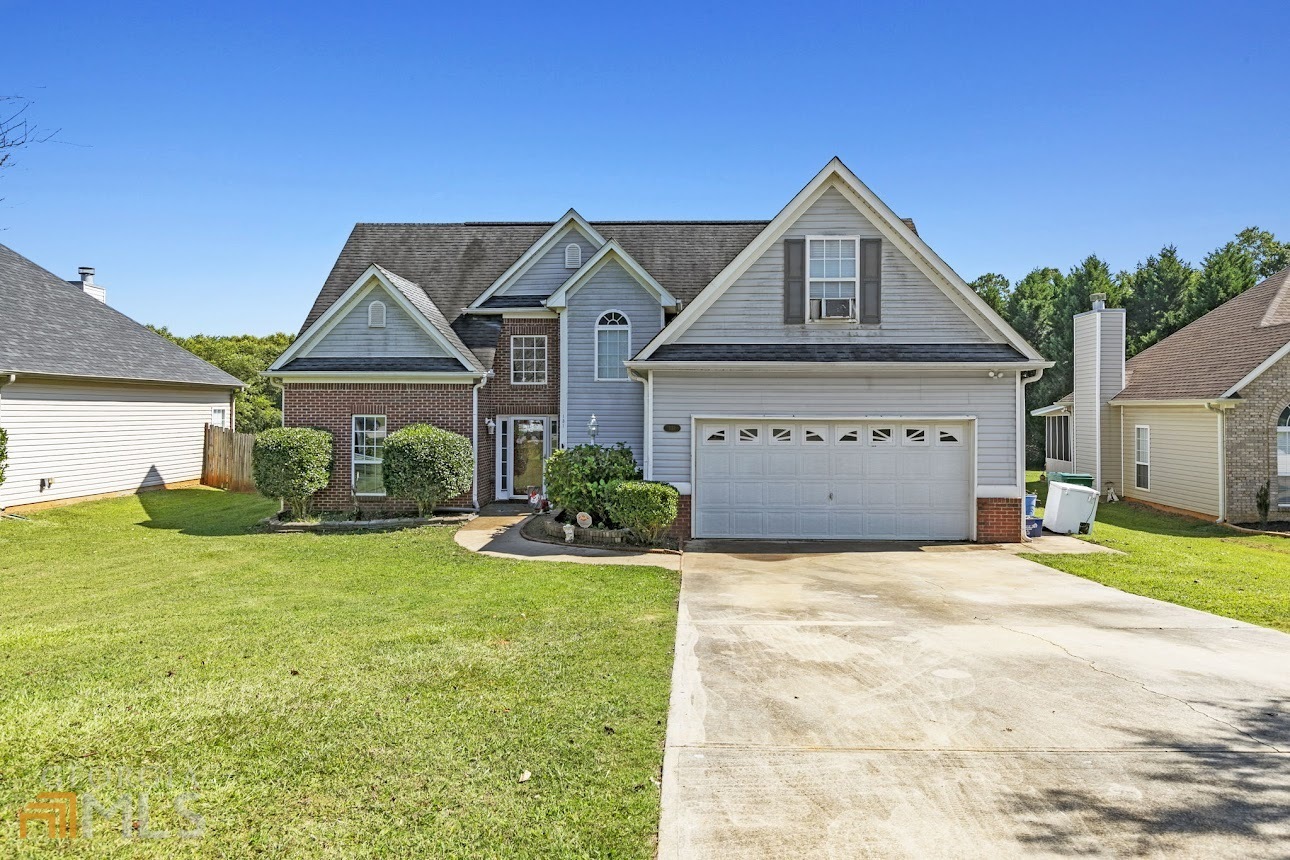 Property Photo: 131 Kyle Way GA 30117