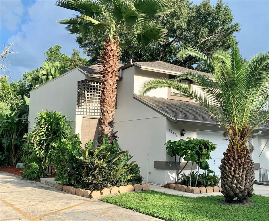 Property Photo:  12415 Titus Court 12415  FL 33612 