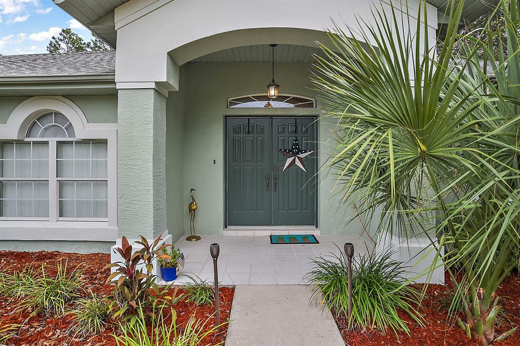 Property Photo:  728 Boitnott Lane  FL 33513 