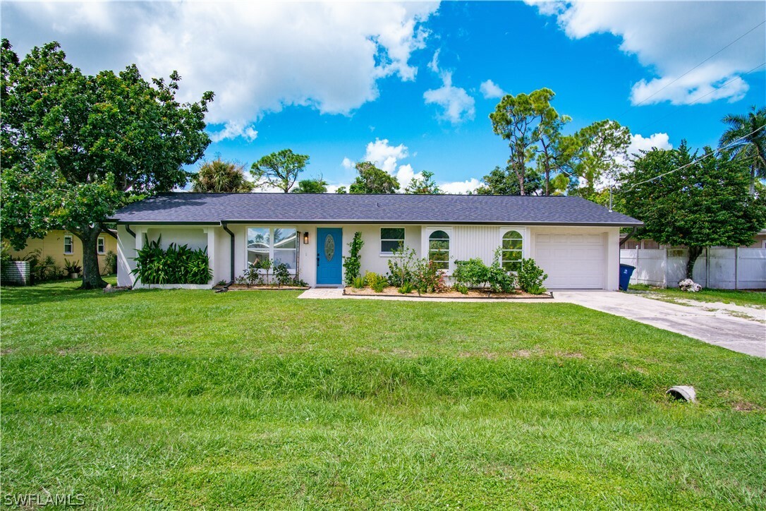 Property Photo:  8607 Chatham Street  FL 33907 