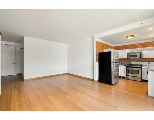 Property Photo:  251 Heath St 417  MA 02130 