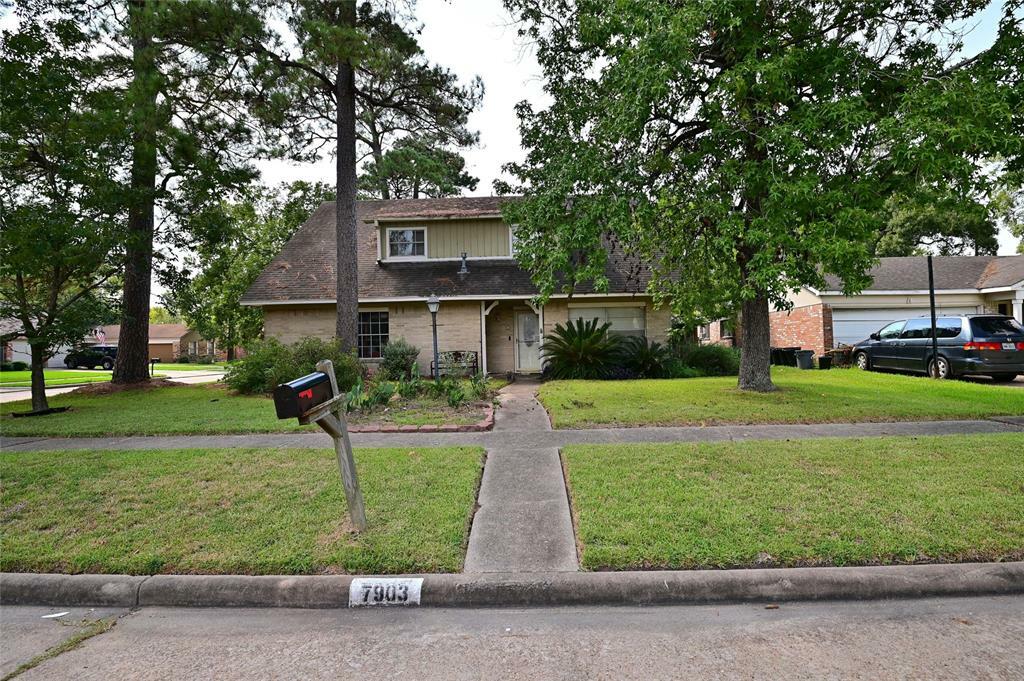 Property Photo:  7903 Ledgewood Drive  TX 77049 