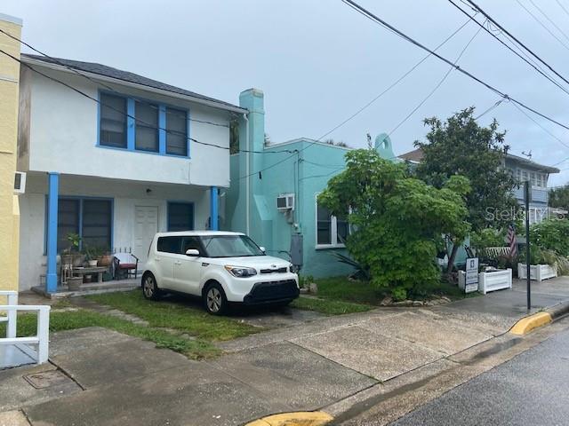 Property Photo:  313 N Oleander Avenue  FL 32118 