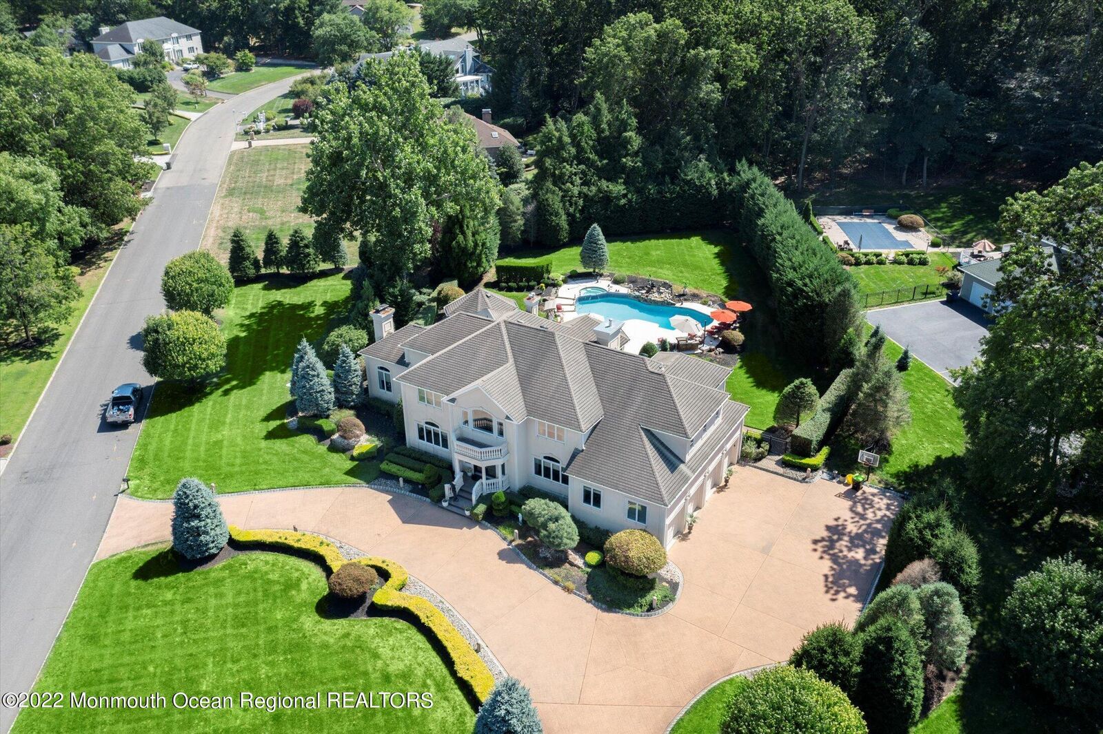 Property Photo:  24 Dora Lane  NJ 07733 