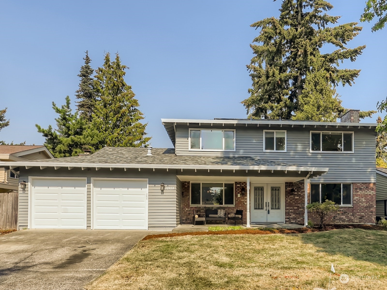 Property Photo:  12920 SE 68th Street  WA 98006 