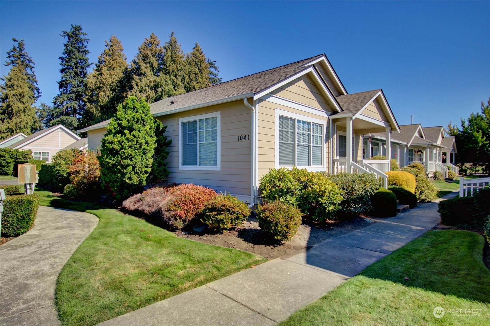 1041 Sinclair Way  Burlington WA 98233 photo