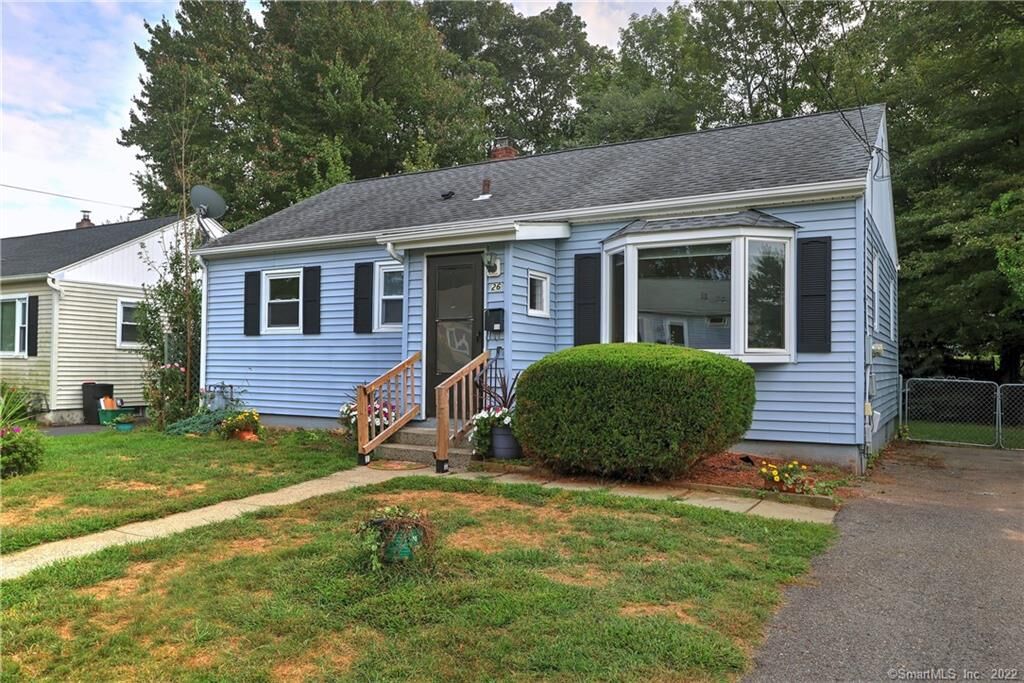 Property Photo:  26 Brook Lane  CT 06516 