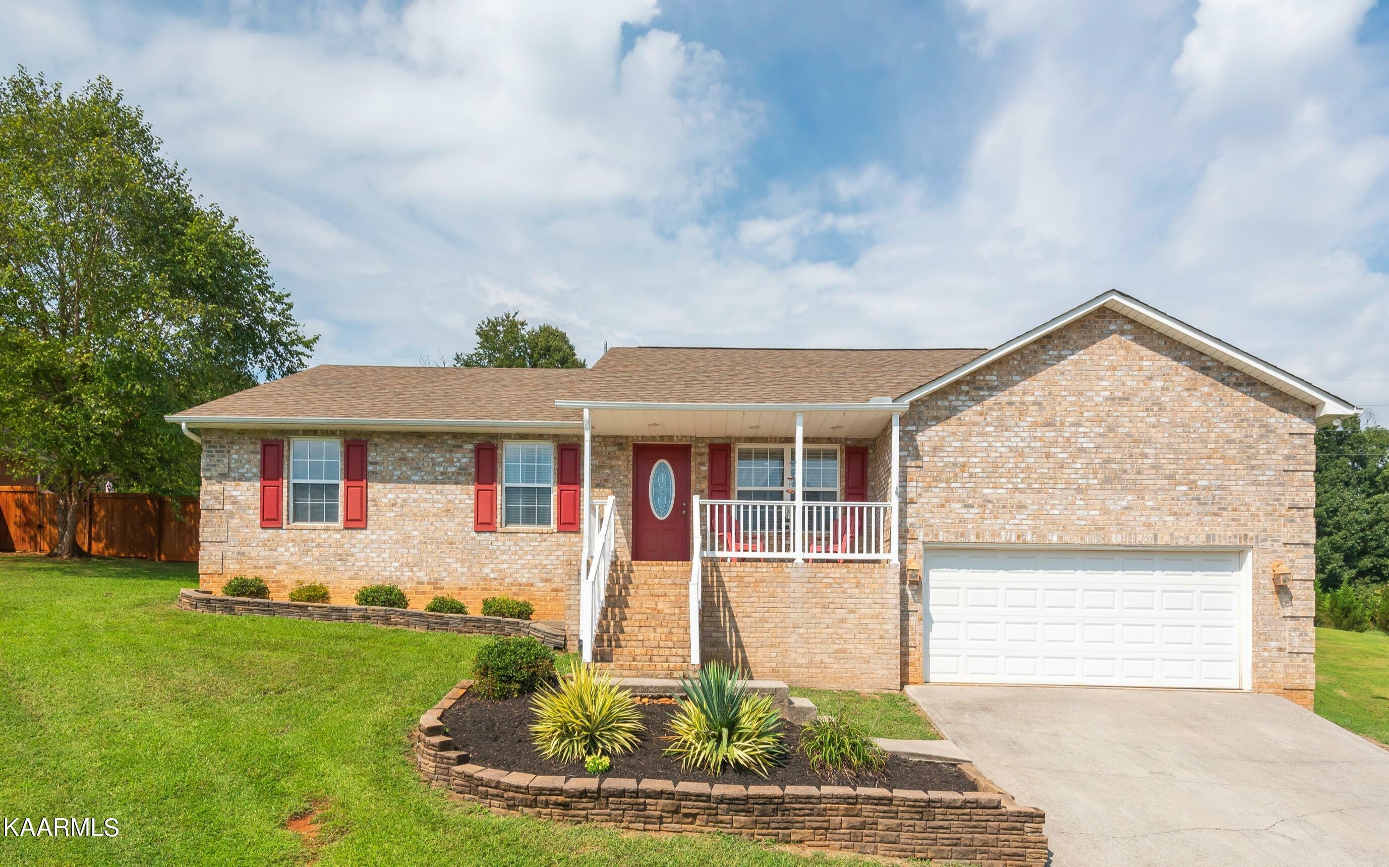 Property Photo:  180 Hillsborough Lane  TN 37772 