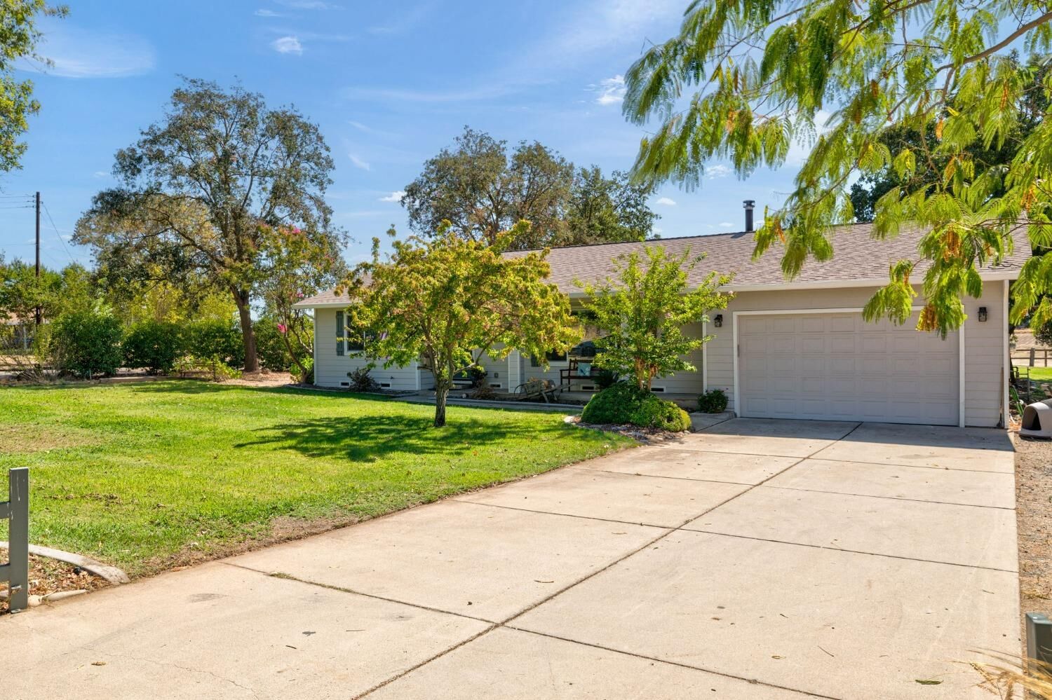 Property Photo:  11860 Walmort Road  CA 95693 