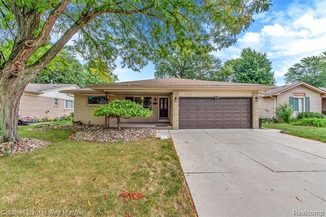 Property Photo:  41720 Mary Kay Drive  MI 48038 