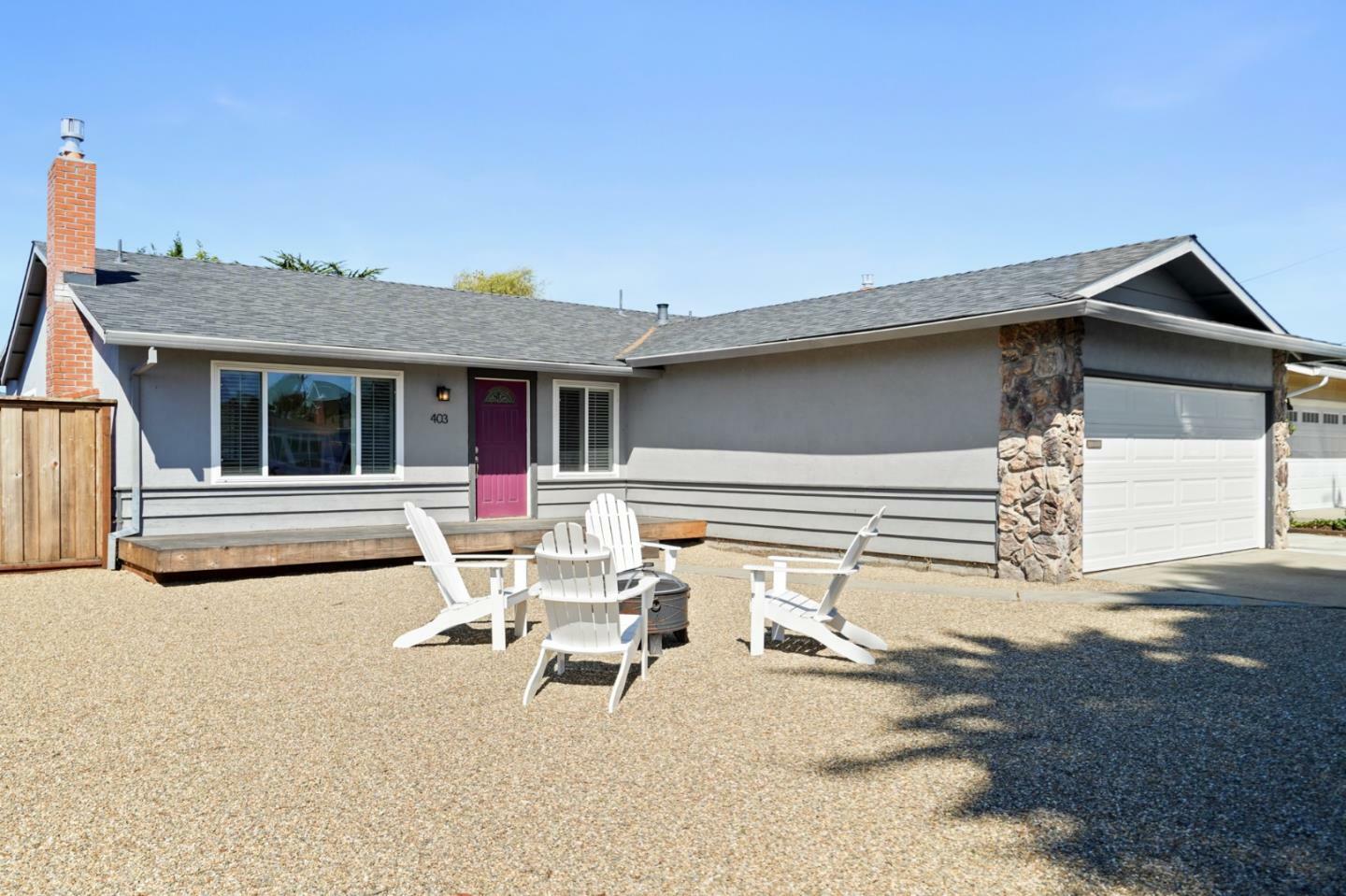 Property Photo:  403 Metzgar Street  CA 94019 