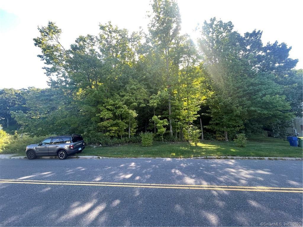 Property Photo:  342 Pearl Lake Road  CT 06701 