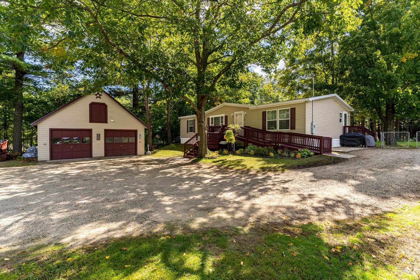 Property Photo:  43 Hancock Street  NH 03835 