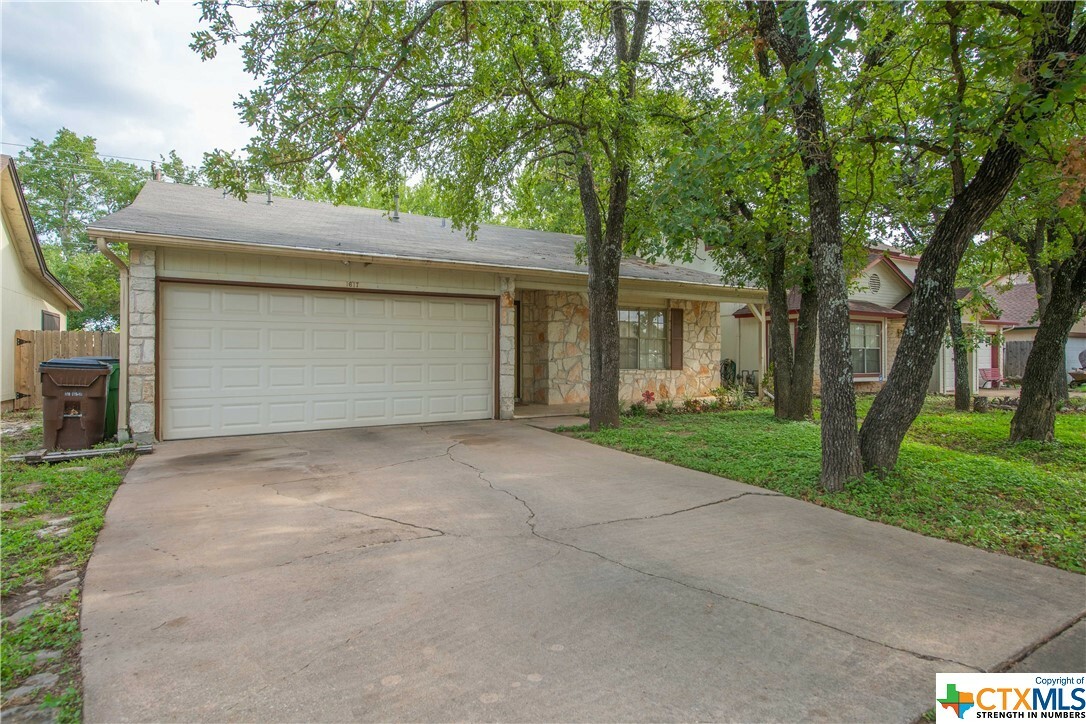 Property Photo:  1617 Peachtree Valley Drive  TX 78681 