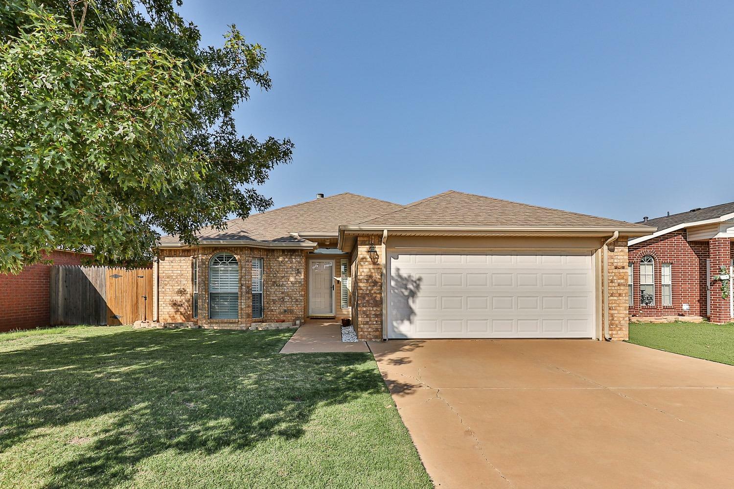 Property Photo:  523 N Iola Avenue  TX 79416 