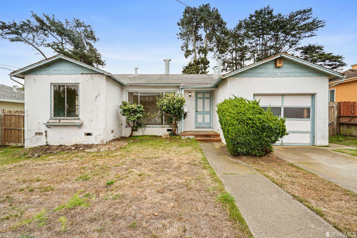 Property Photo:  539 Macarthur Drive  CA 94015 