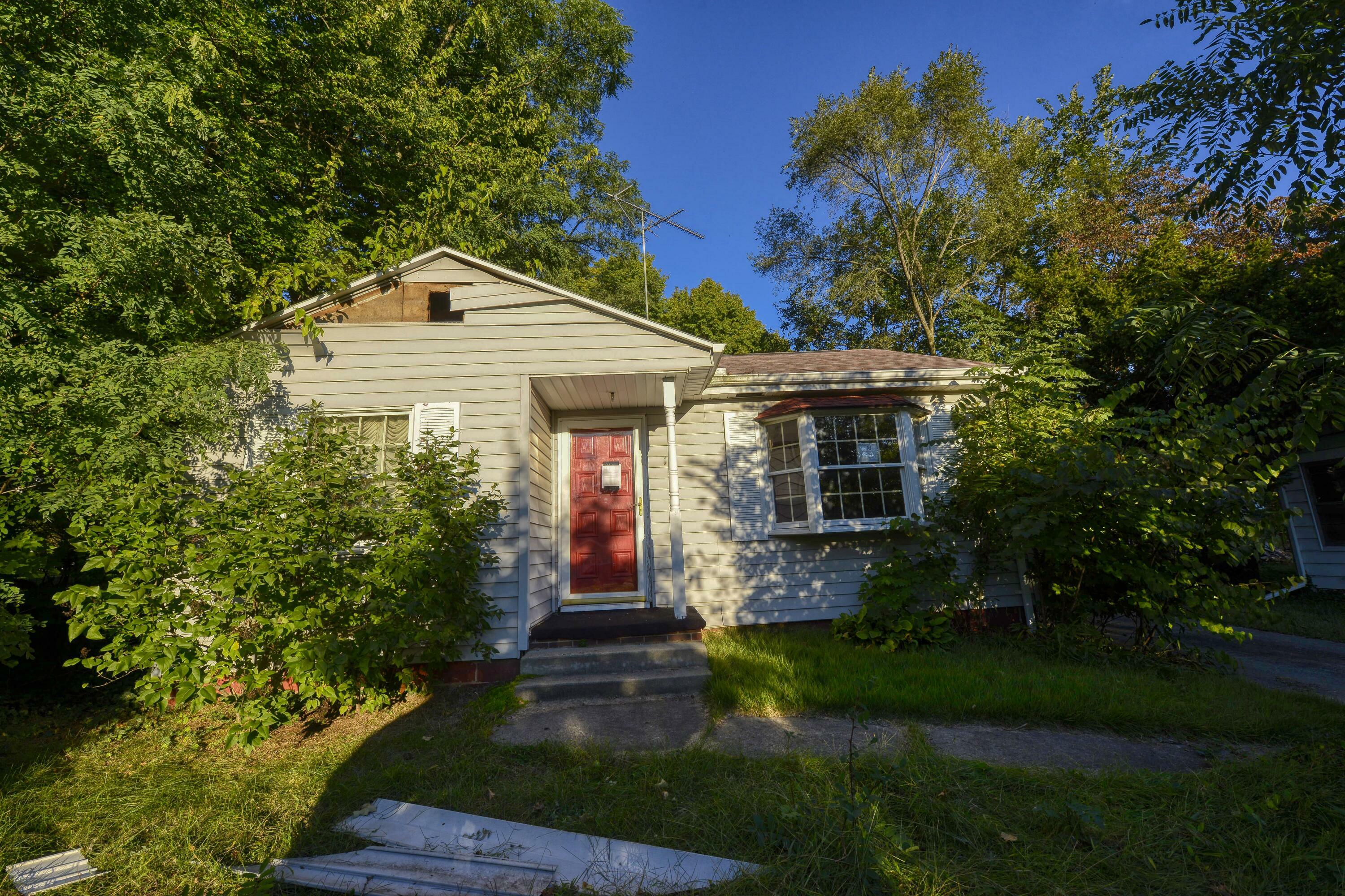 Property Photo:  111 Terre Coupe Street  MI 49107 