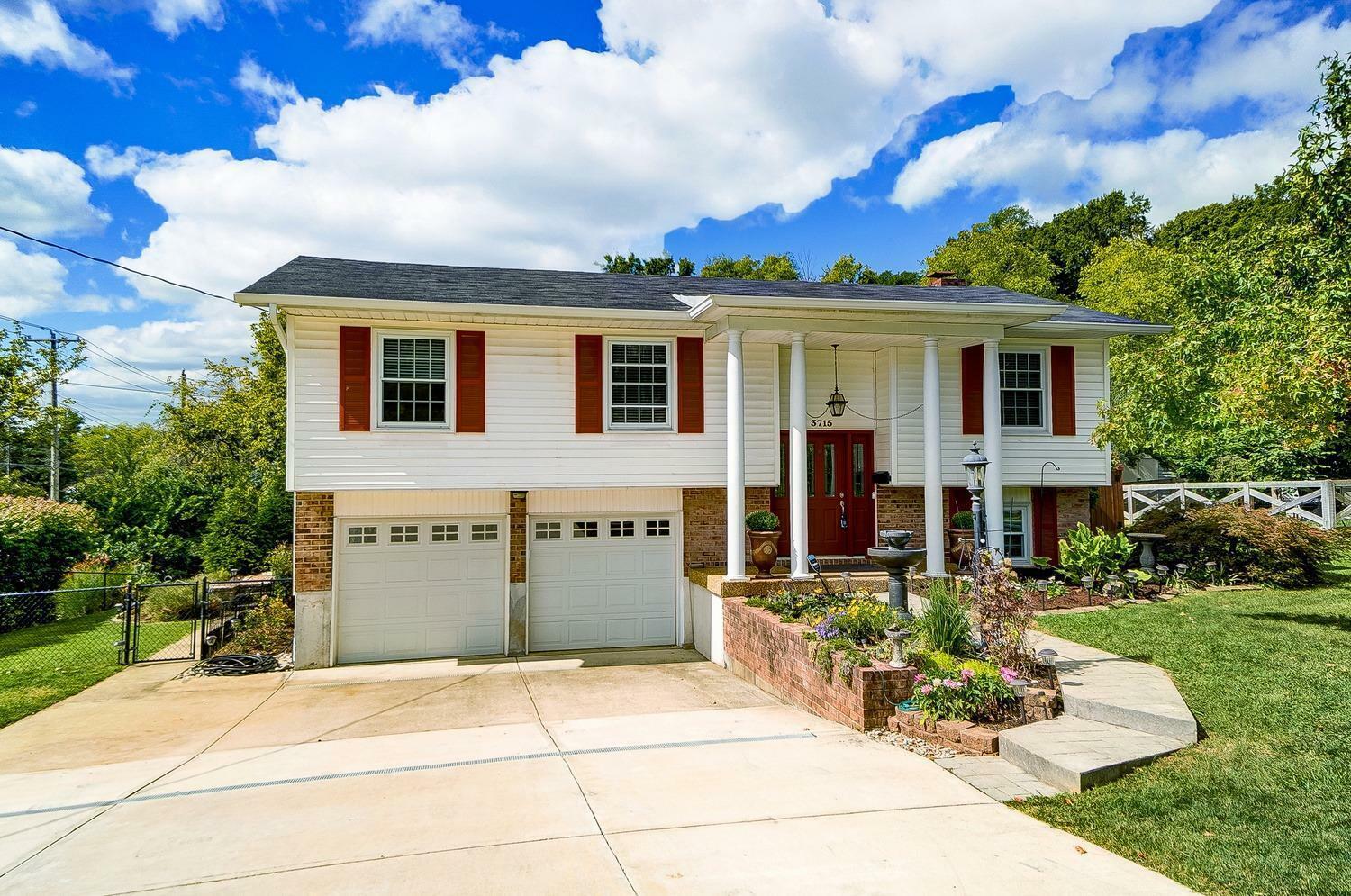 Property Photo: 3715 Mack Ave OH 45248