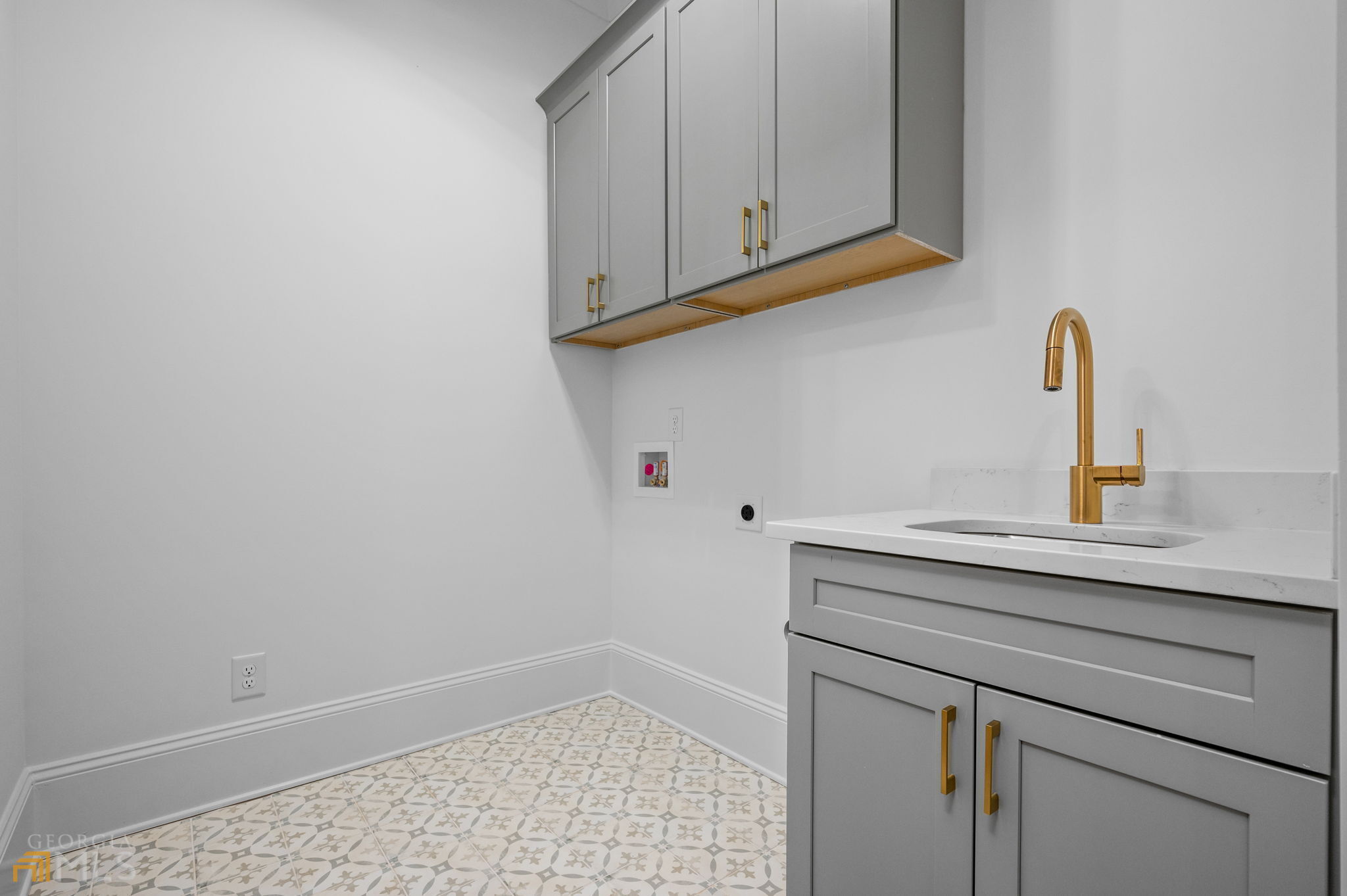 Property Photo: 2048 Fern Mountain Lane GA 30064