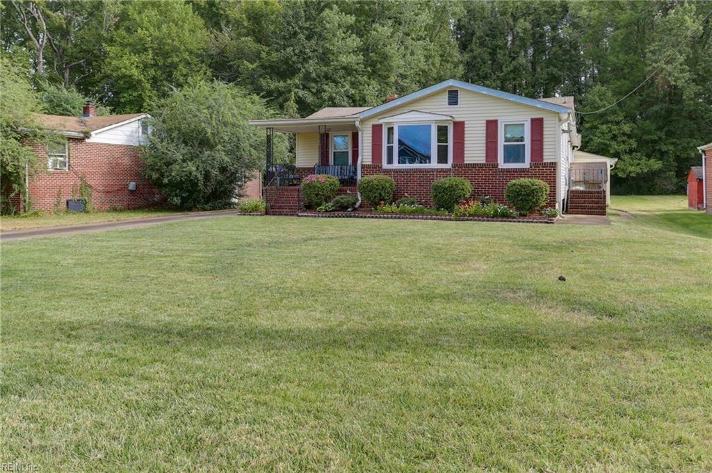 Property Photo: 1609 Whittamore Road VA 23322