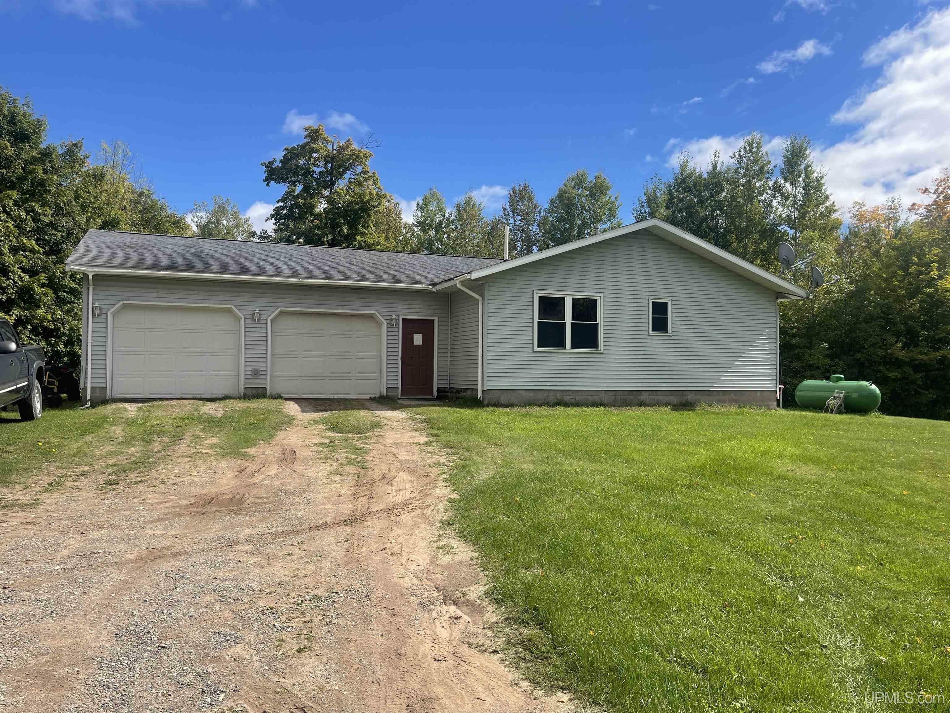 Property Photo:  289 Maple Grove  MI 49885 