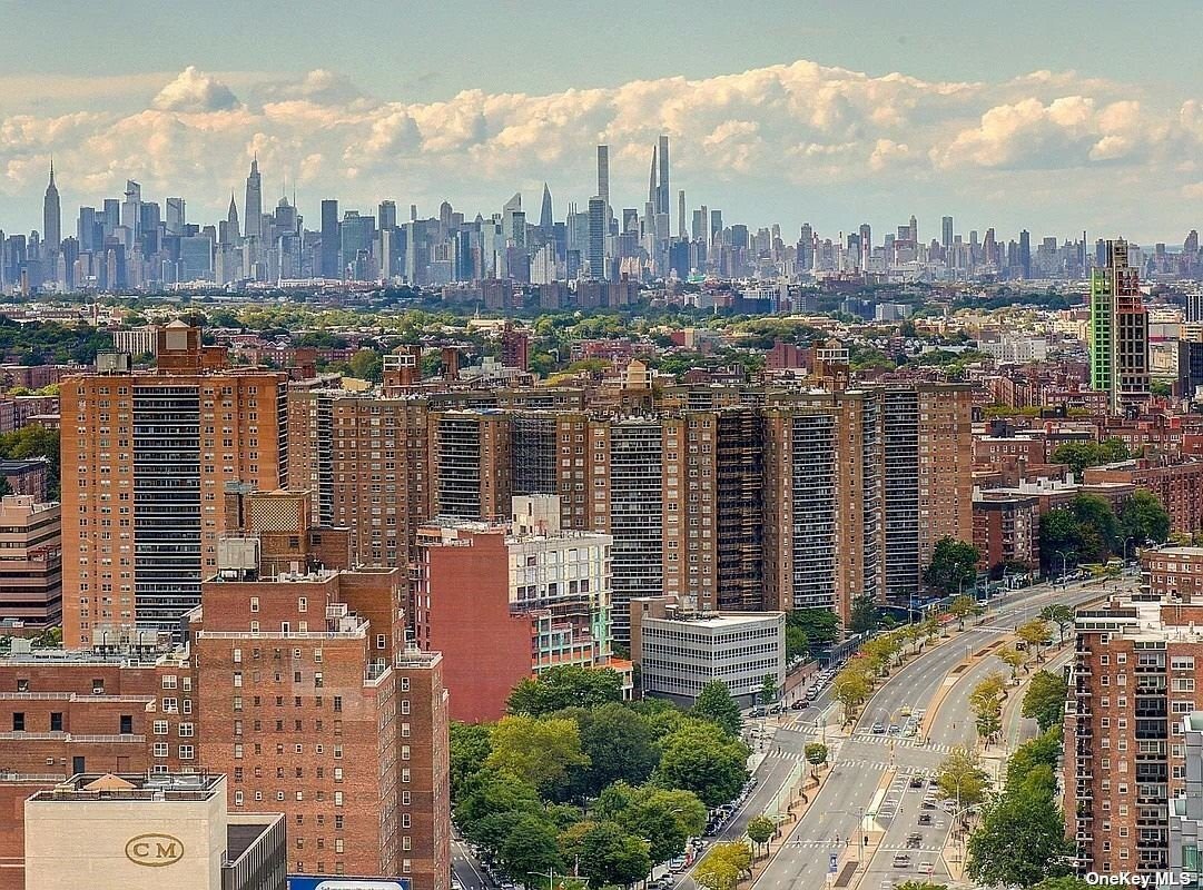 Property Photo:  110-11 Queens Boulevard 33B  NY 11375 