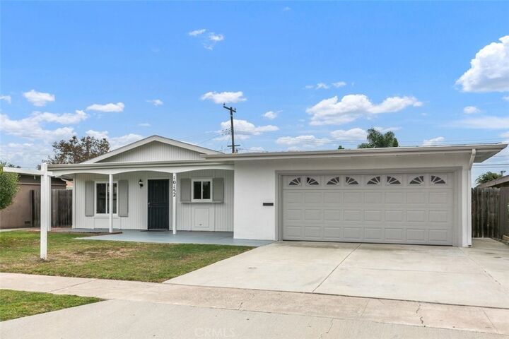 Property Photo:  10152 Kaimu Drive  CA 92646