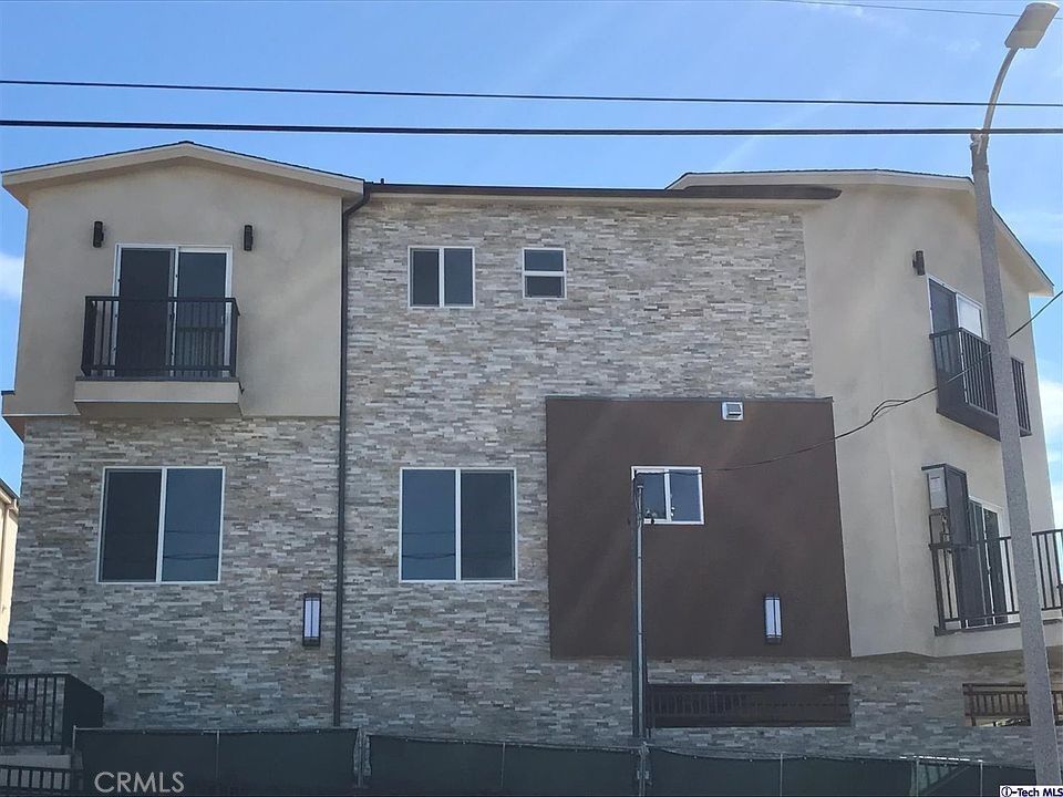 Property Photo:  10206 Mountair Avenue 108  CA 91042 