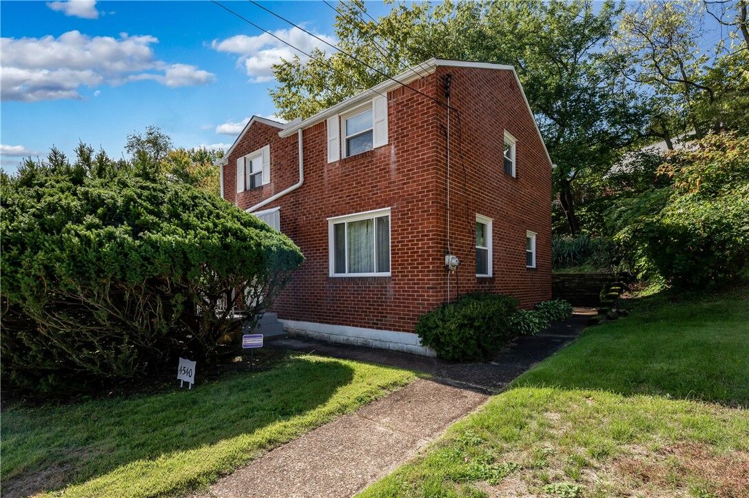 Property Photo:  4540 Winterburn Ave  PA 15207 