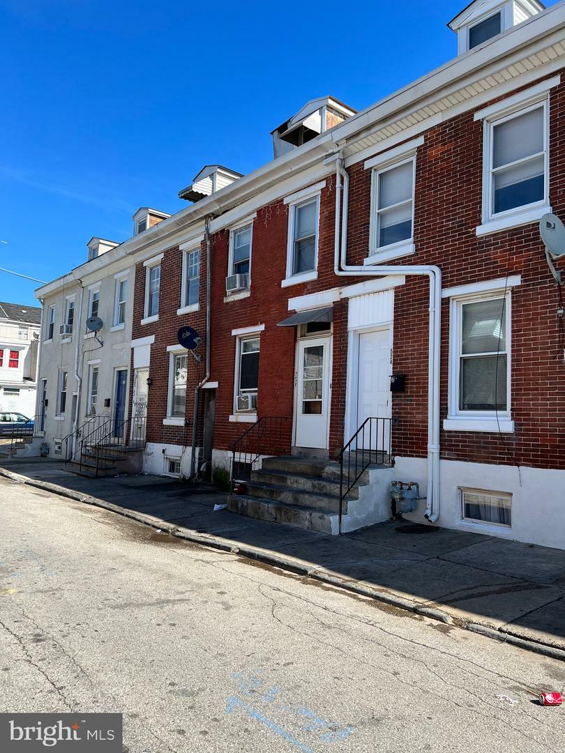 Property Photo: 524 Norris Street PA 19401
