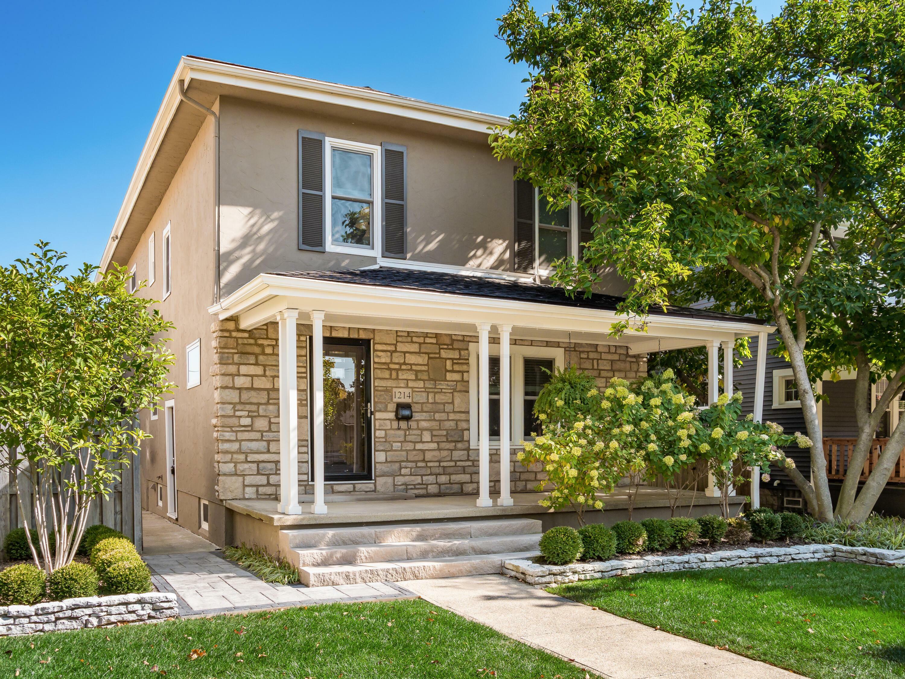 Property Photo: 1214 Hope Avenue OH 43212