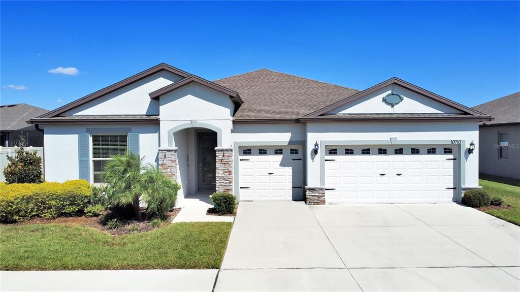 Property Photo: 10710 Green Harvest Drive FL 33578
