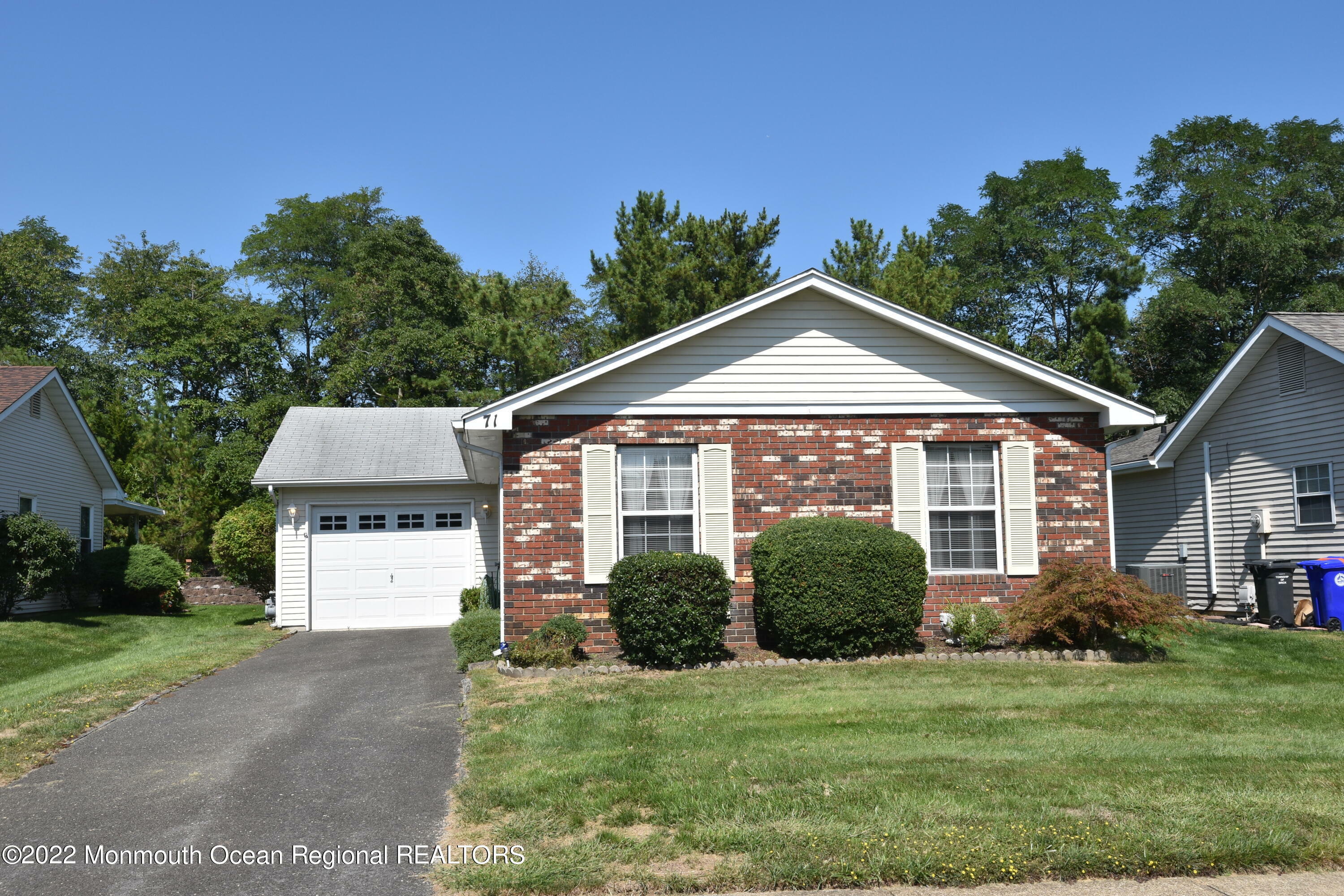 Property Photo:  71 Greenbriar Boulevard  NJ 08724 