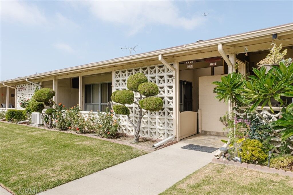 Property Photo: 1541 Homewood #112C (M5) CA 90740