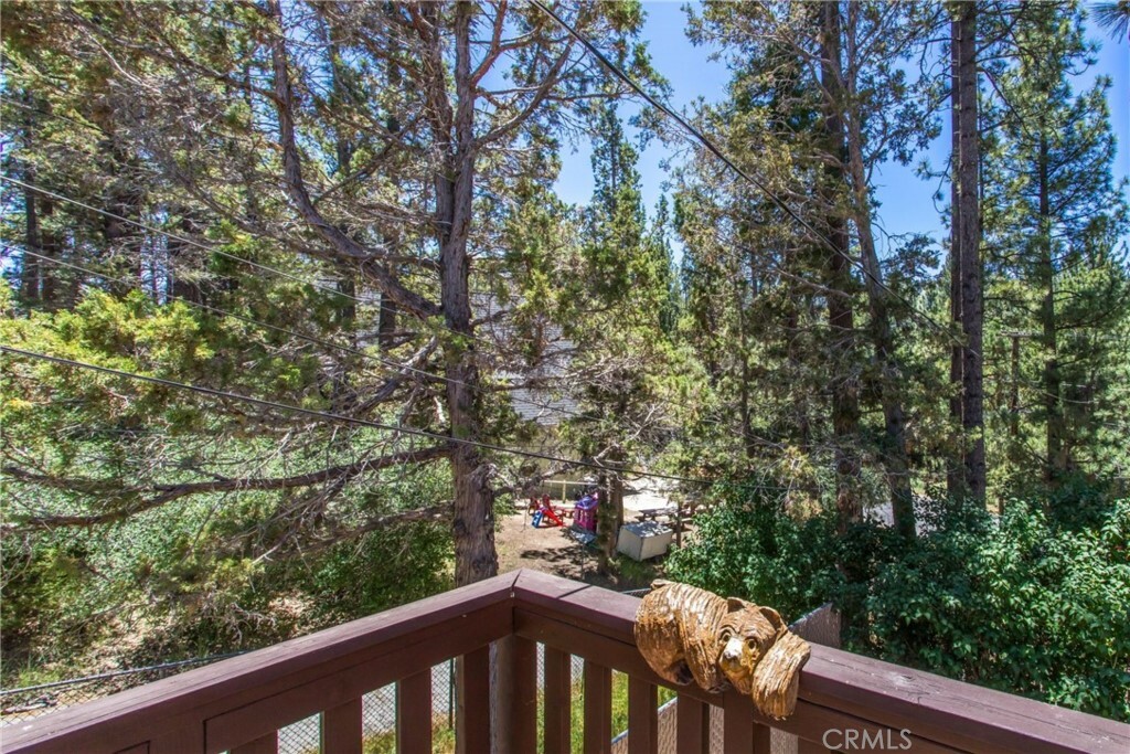 Property Photo: 469 Catalina Road CA 92315